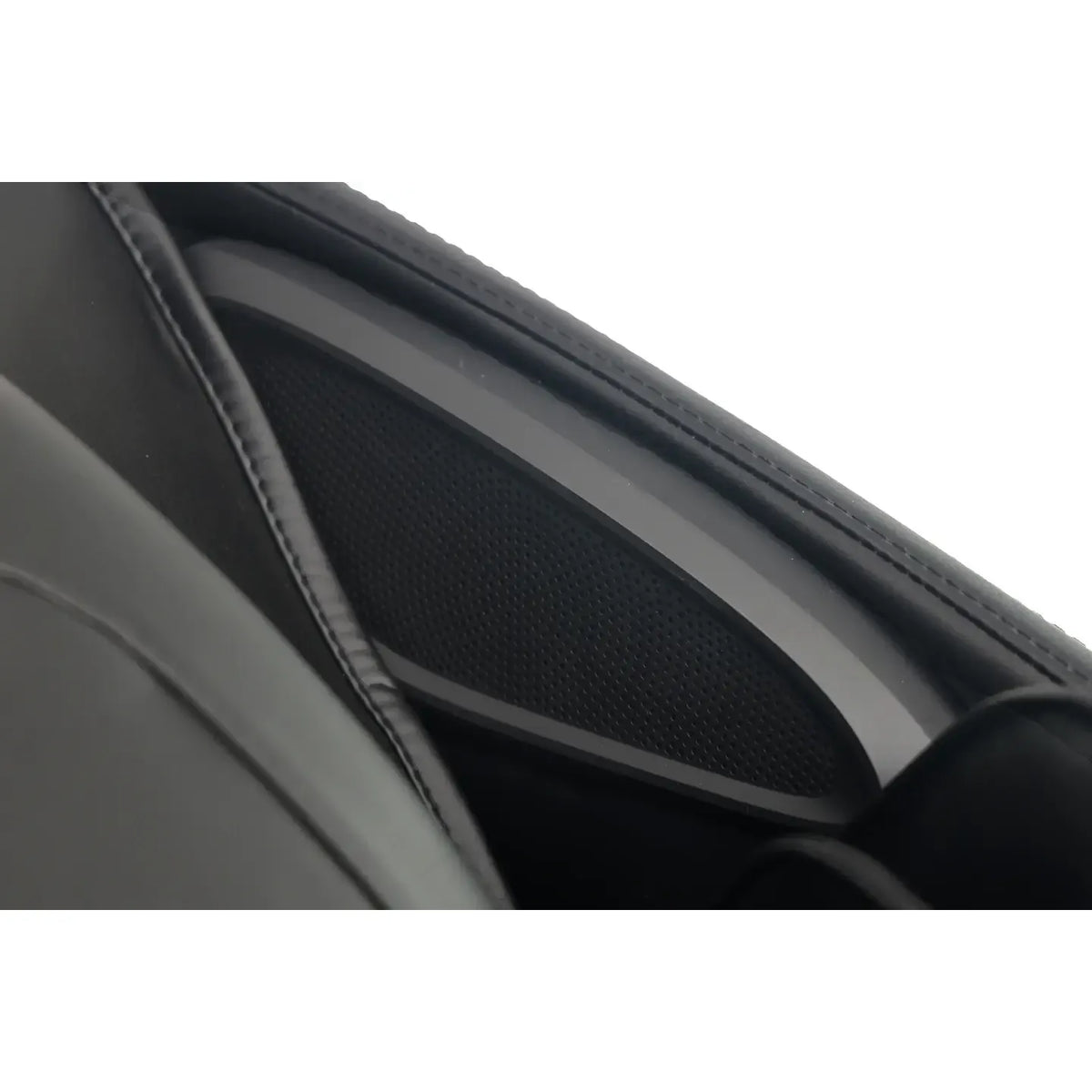Black Kyota Zenyu M338 Massage Chair