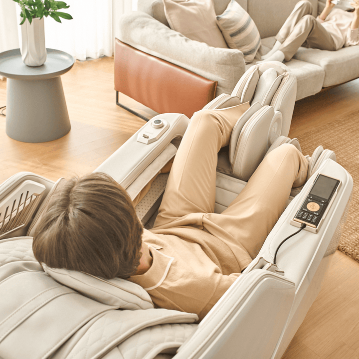 Bodyfriend Falcon SV Compact Robo-Walking Massage Chair