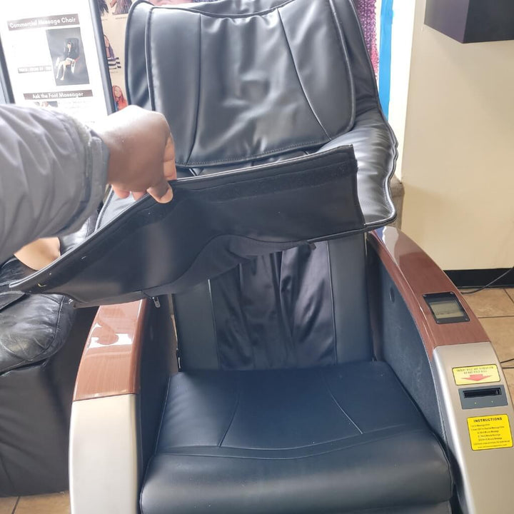 Black with Wood Grain Infinity IT 6900 | Commercial Vending Massage Chairs