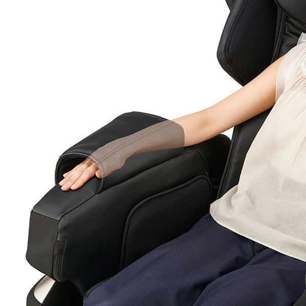 synca-kurodo-commercial-grade-massage-chair-armrest