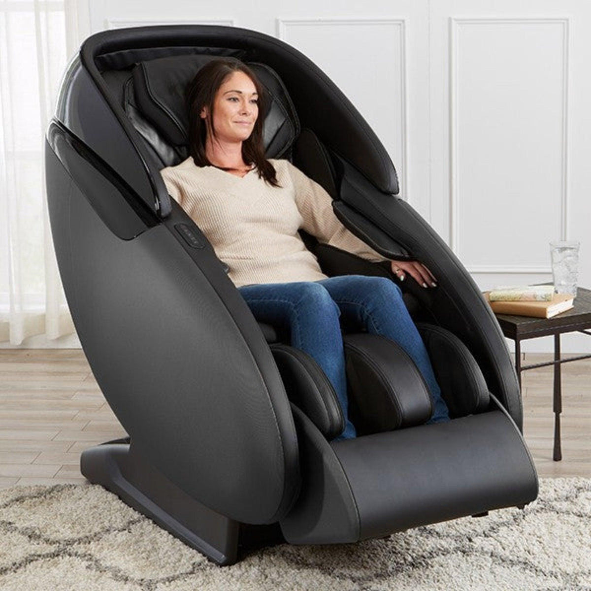Black Kyota Kaizen M680 3D Massage Chair | Certified Pre-Owned