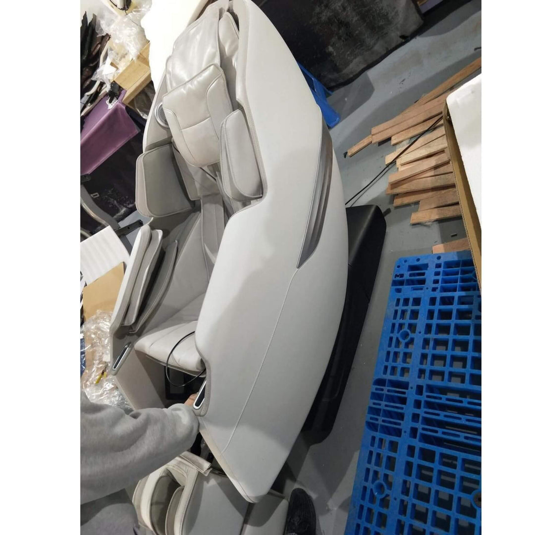MS-357 Massage Chair | Fits people of all heights.