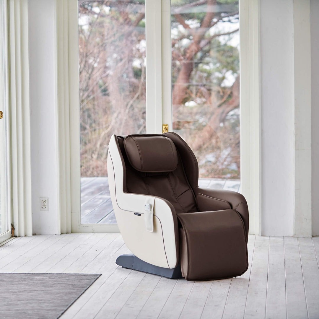 Synca CirC Plus Massage Chair - Comfort and Style