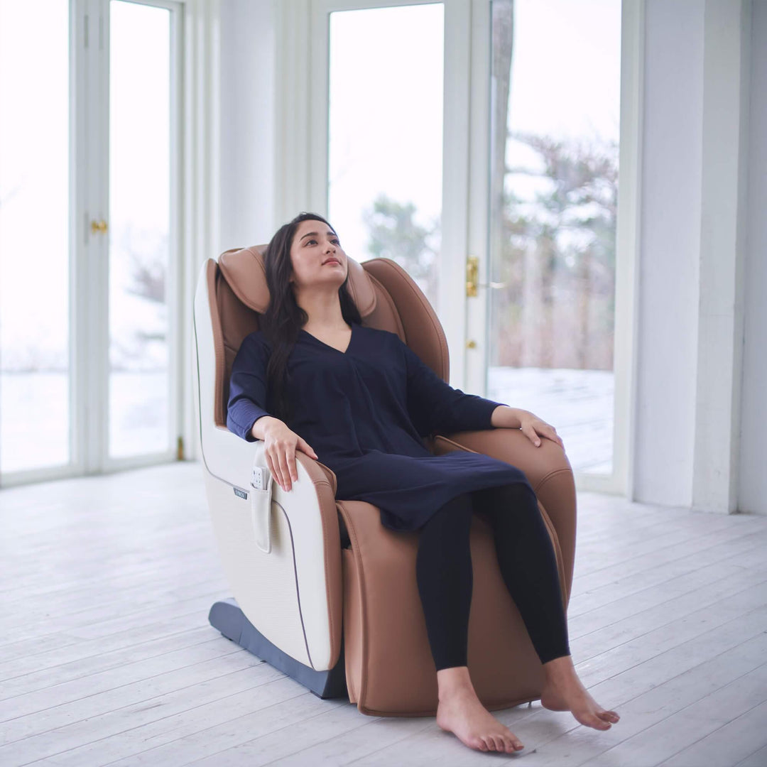 Synca CirC Plus Massage Chair - Comfort and Style